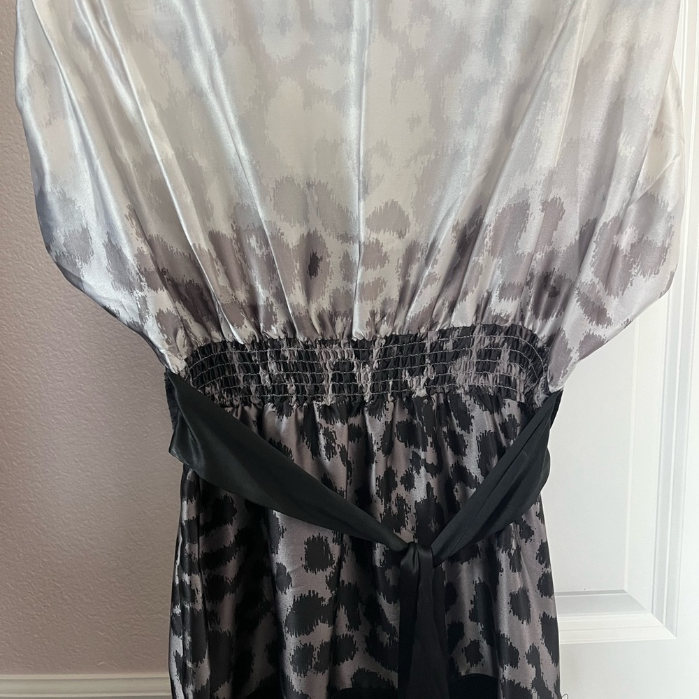 Bebe XS animal print top - Picture 2 of 3
